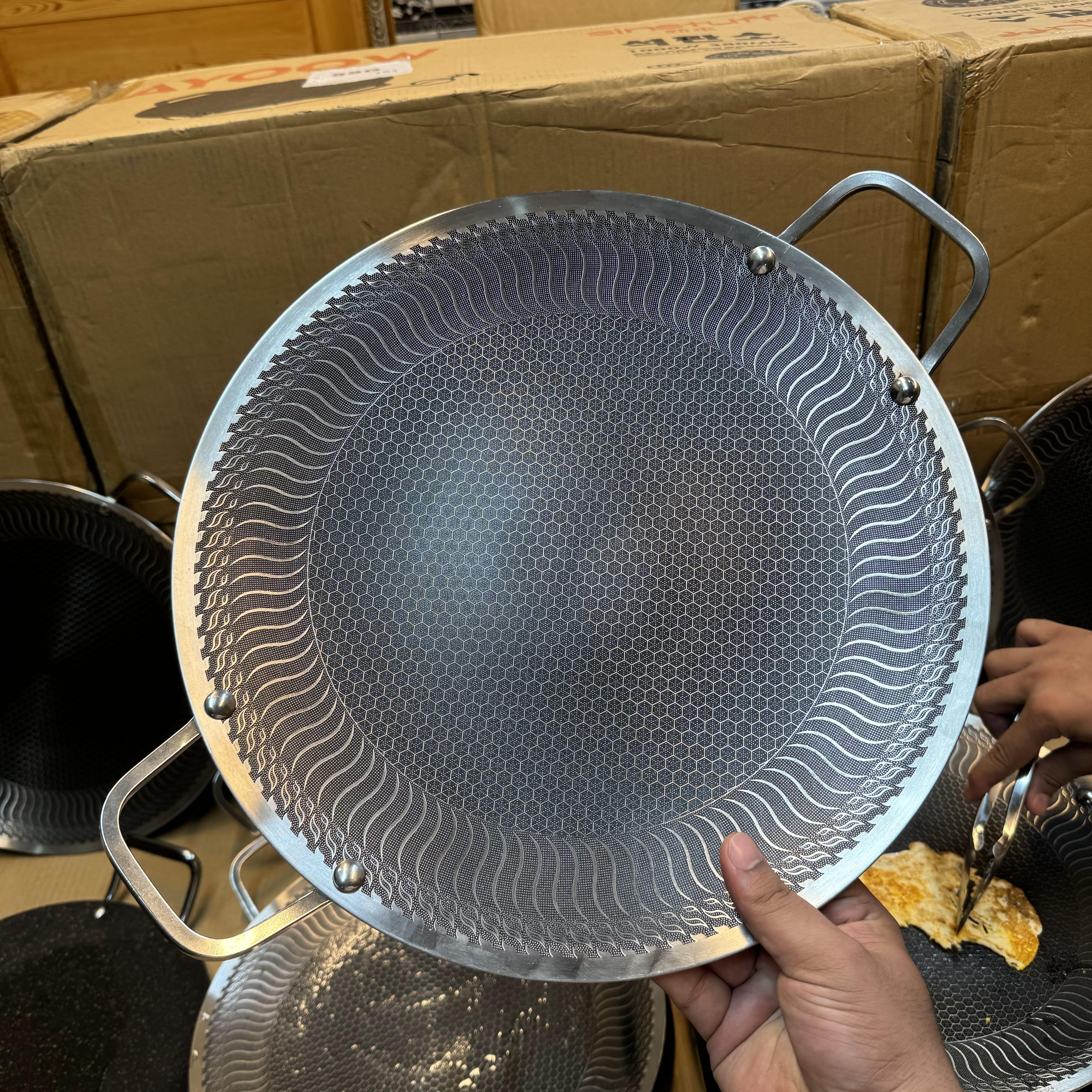 Laser Crafted Nonstick Honeycomb Tawa