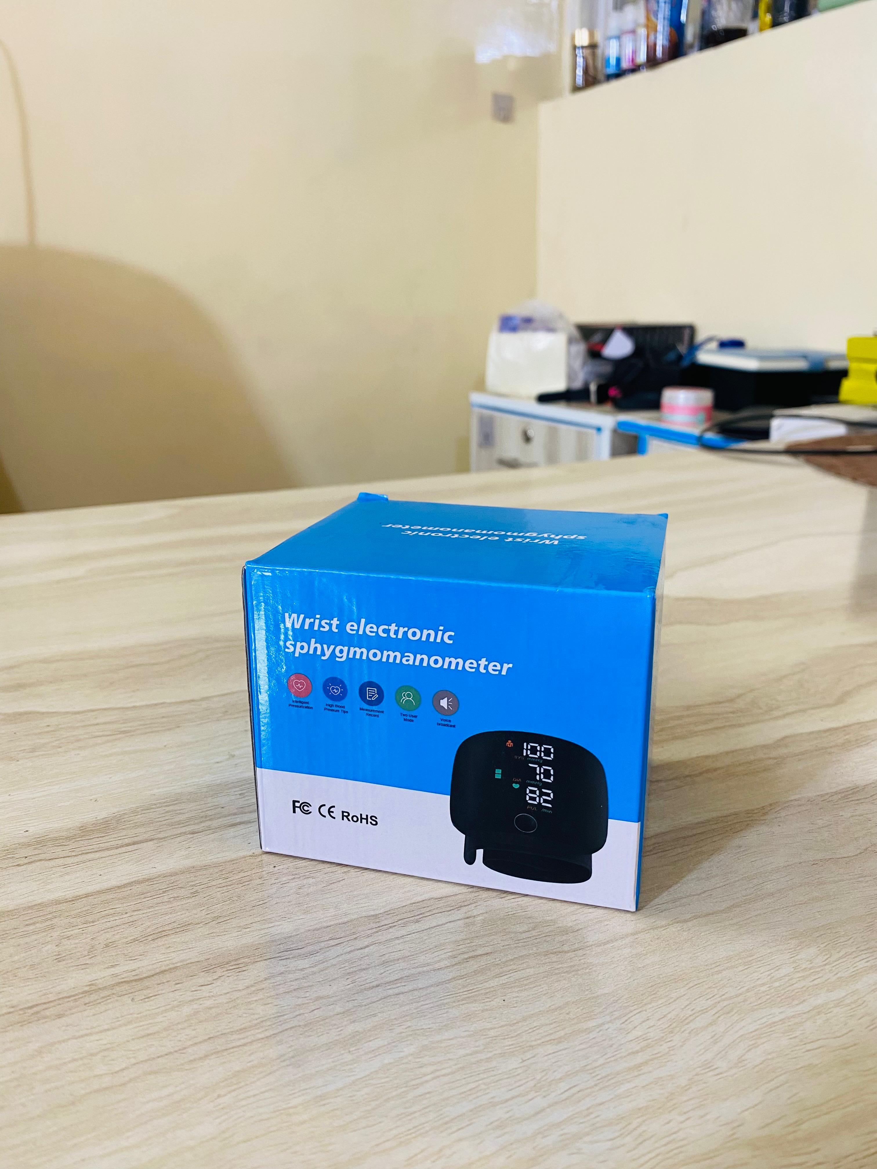 Rechargeable Digital Blood pressure monitor with Digital Display and Box