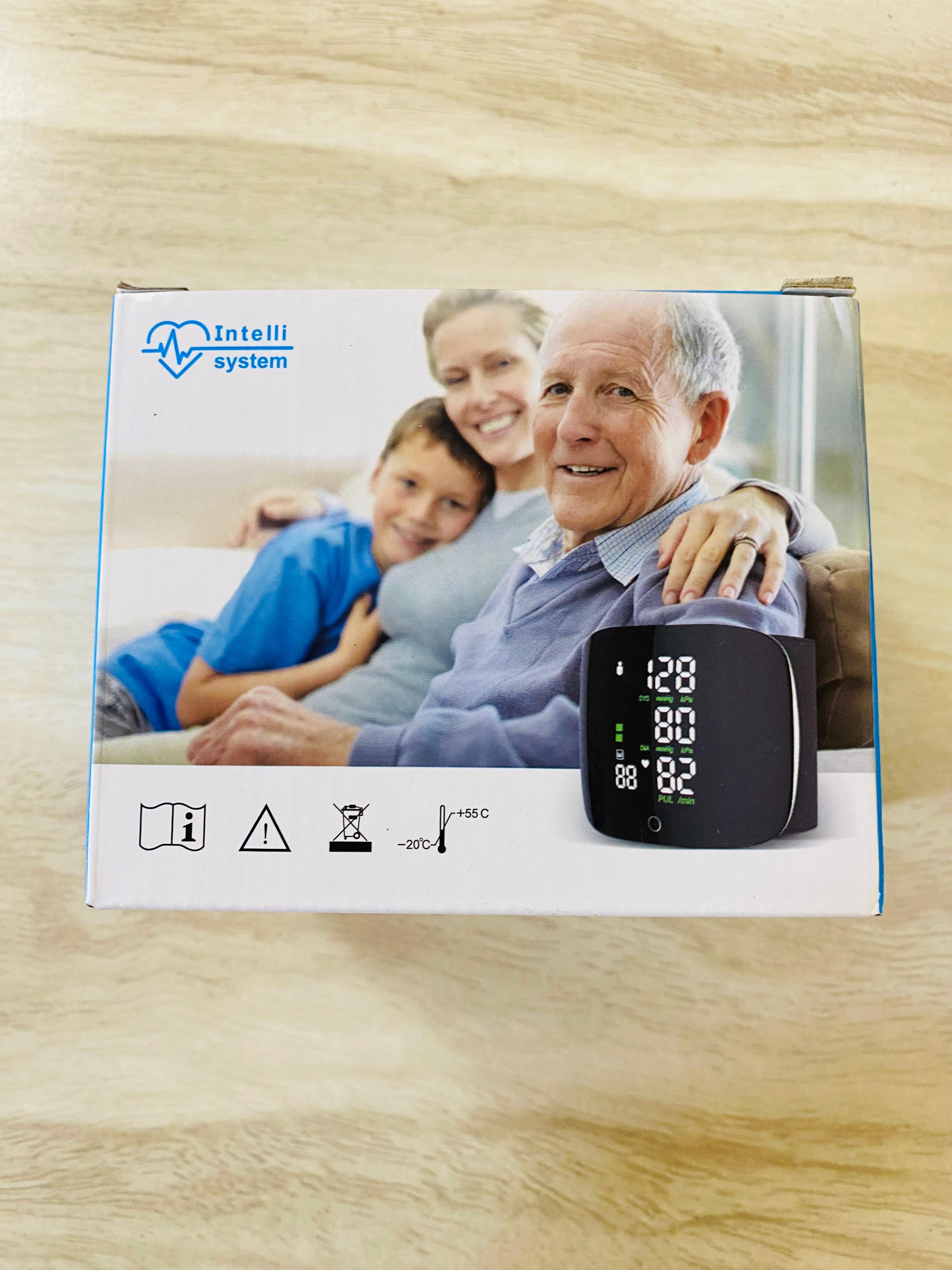 Rechargeable Digital Blood pressure monitor with Digital Display and Box